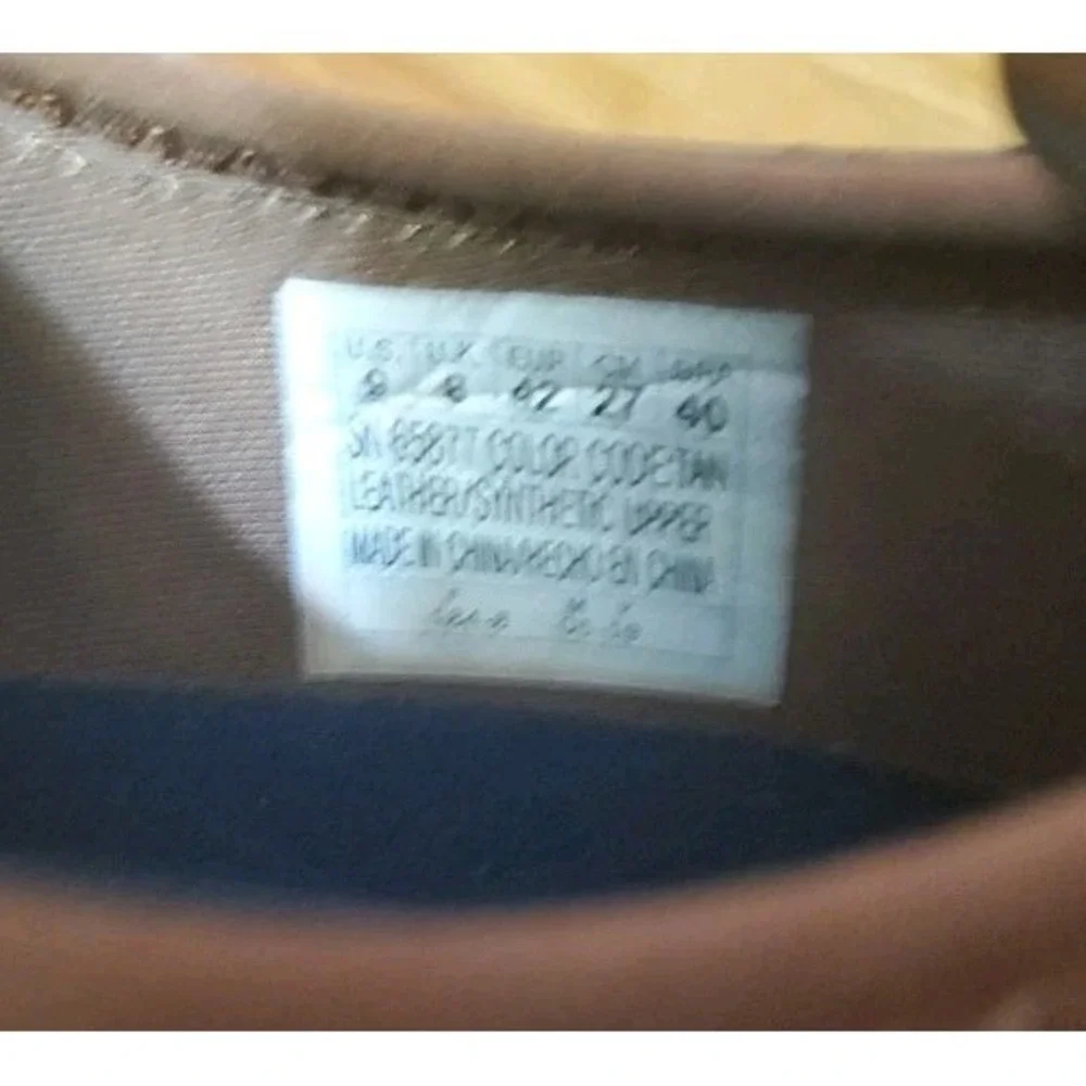Skechers fit leather